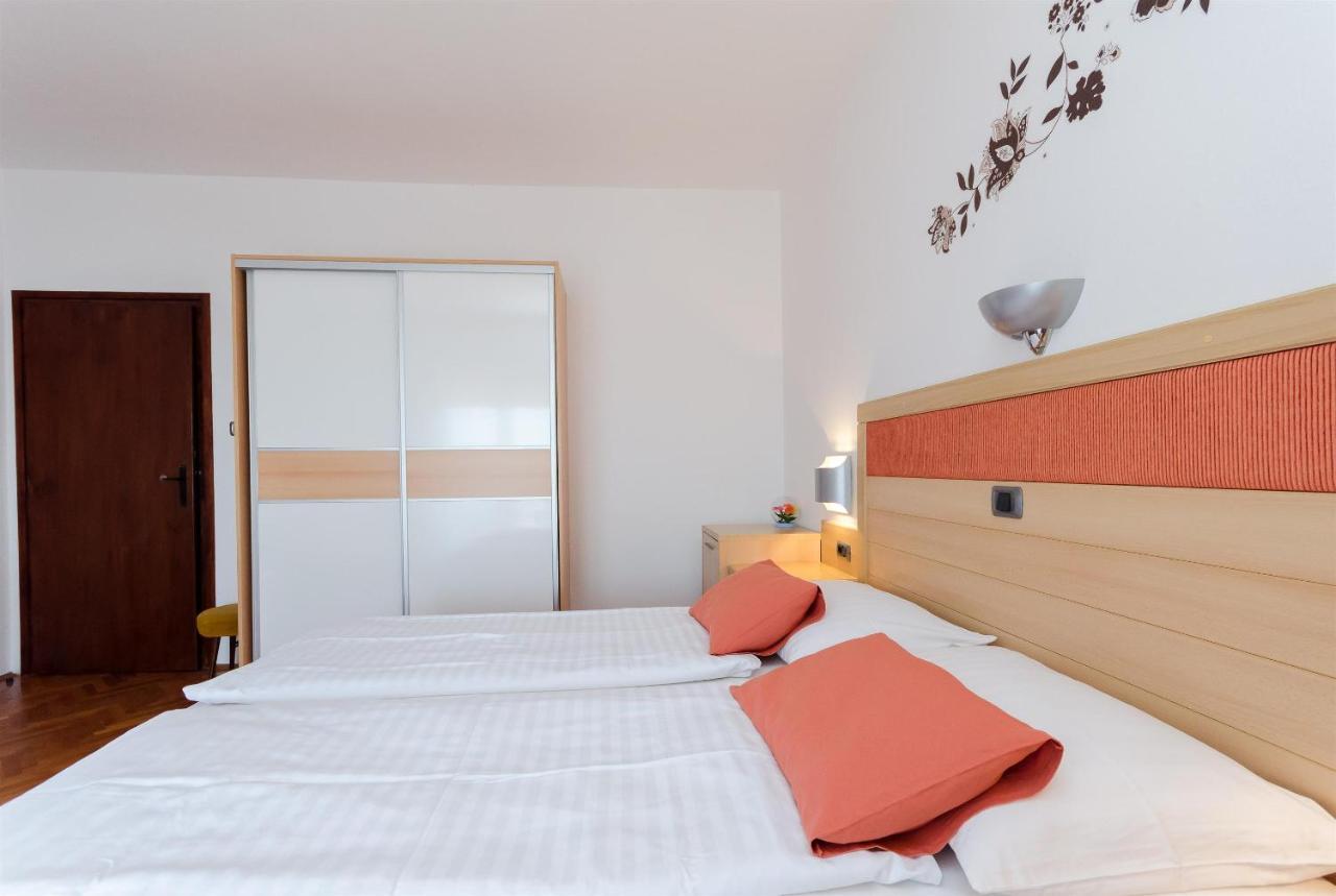 Apartments Mirjana B Lopar Exteriér fotografie