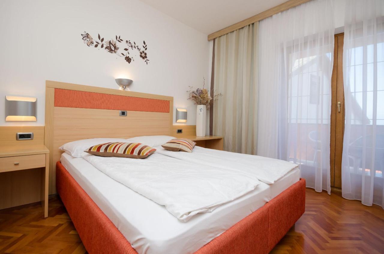 Apartments Mirjana B Lopar Exteriér fotografie