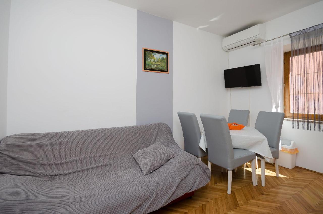 Apartments Mirjana B Lopar Exteriér fotografie