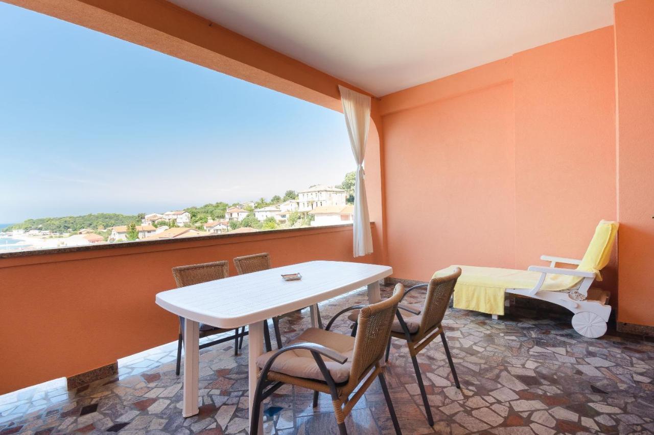 Apartments Mirjana B Lopar Exteriér fotografie