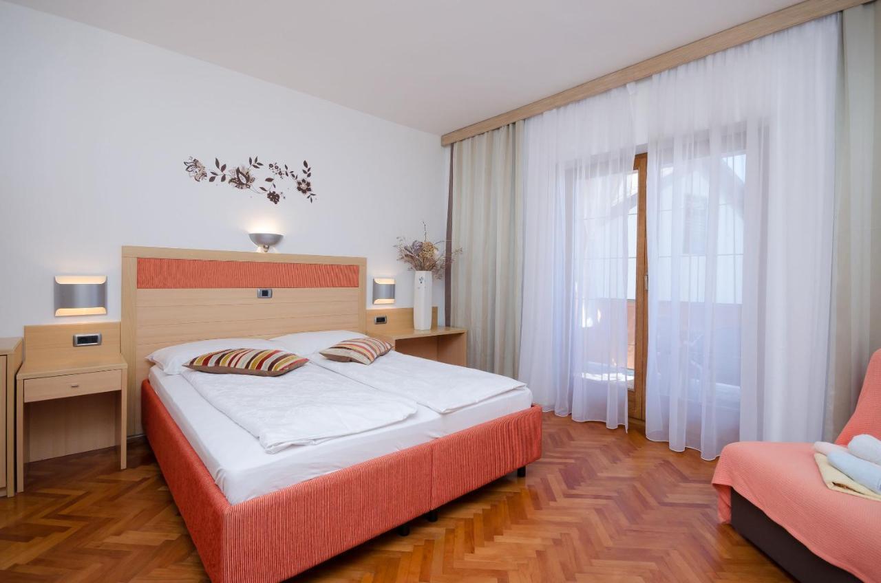 Apartments Mirjana B Lopar Exteriér fotografie